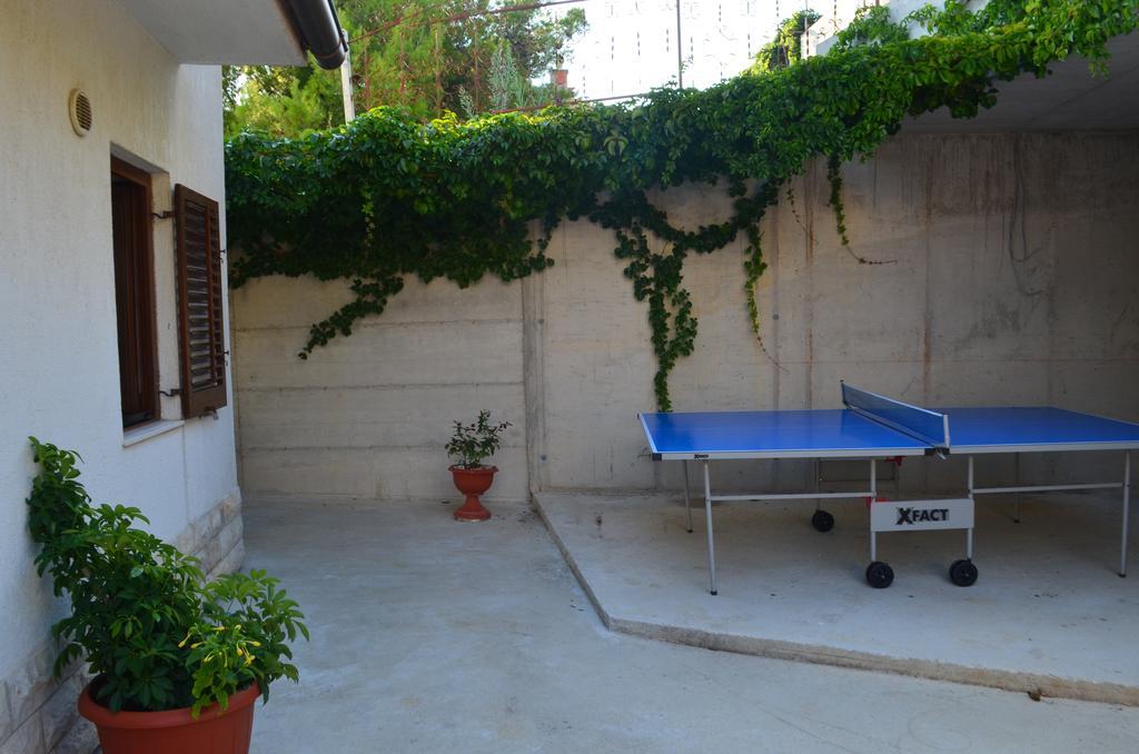 Holiday Villa In Omiš Esterno foto