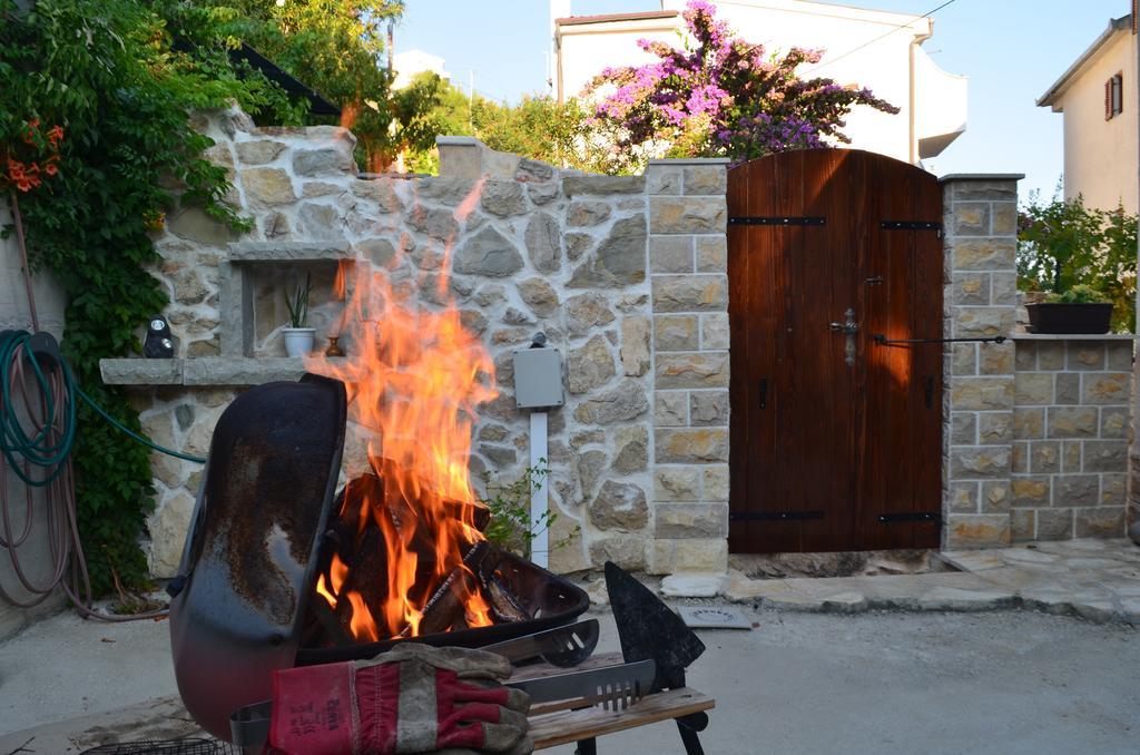 Holiday Villa In Omiš Esterno foto