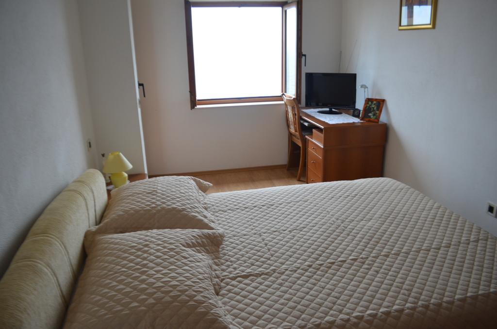 Holiday Villa In Omiš Esterno foto